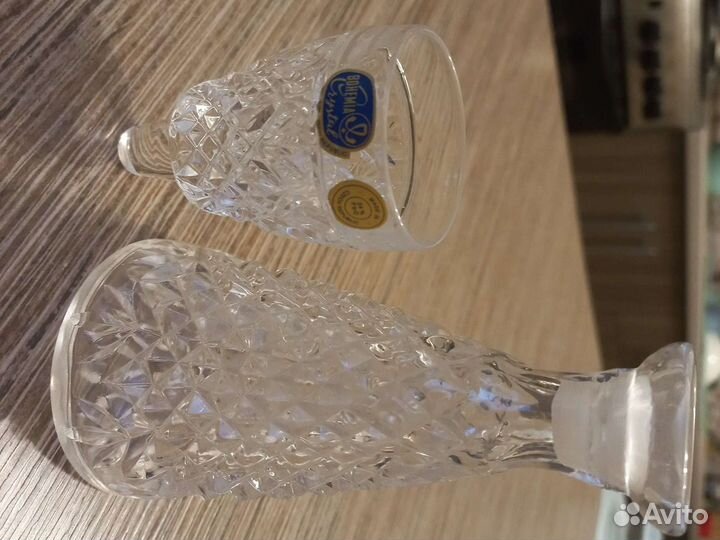 Графинчик хрустальный
