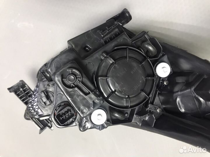 Фара Hyundai Solaris 10 - 14