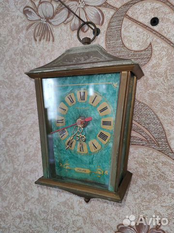 Часы кварц янтарь СССР советские подвесные