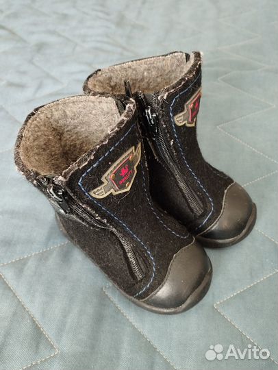 Ботинки зимние 22