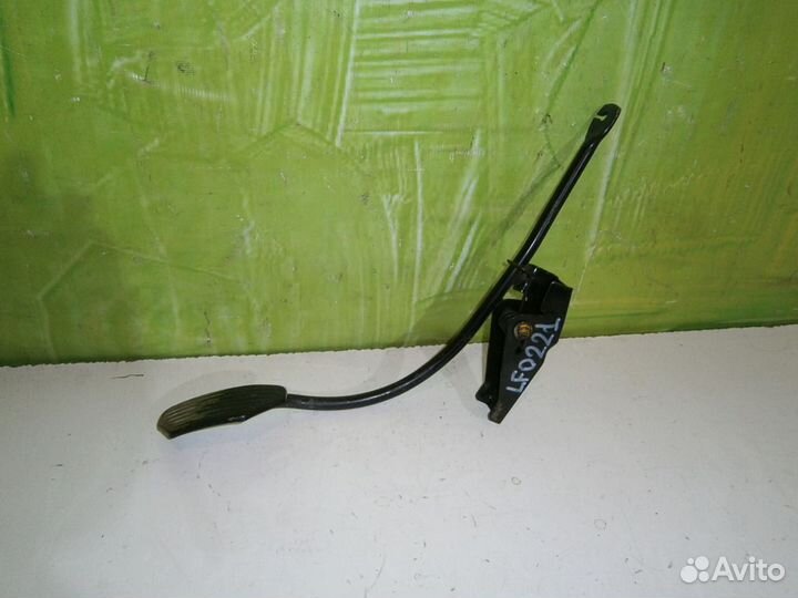 Педаль газа сцепления тормоза Lifan Smily