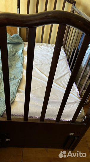 Детская кроватка