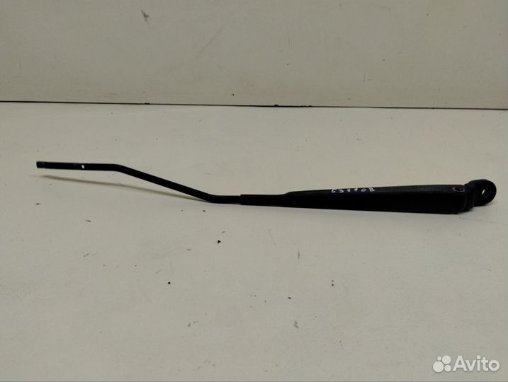 Поводок стеклоочистителя передний левый Citroen C