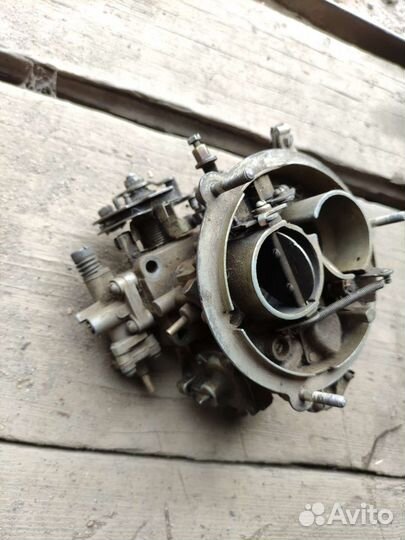 Карбюратор к151