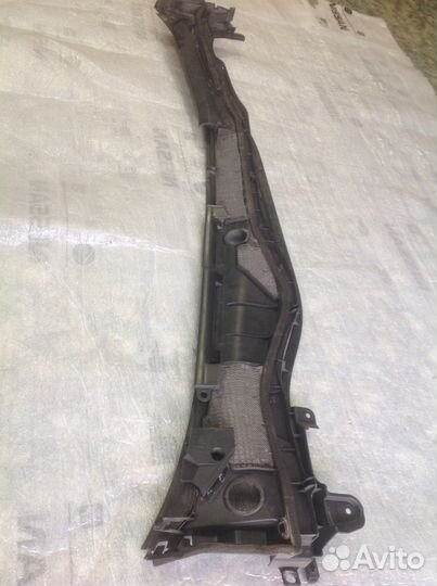 Lexus GS 07-11 Решетка воздухозаборника Жабо