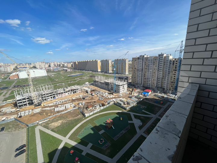 2-к. квартира, 60,8 м², 9/17 эт.