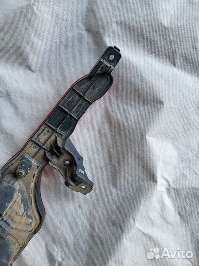 Kia sorento 4 фонарь заднего бампера правый