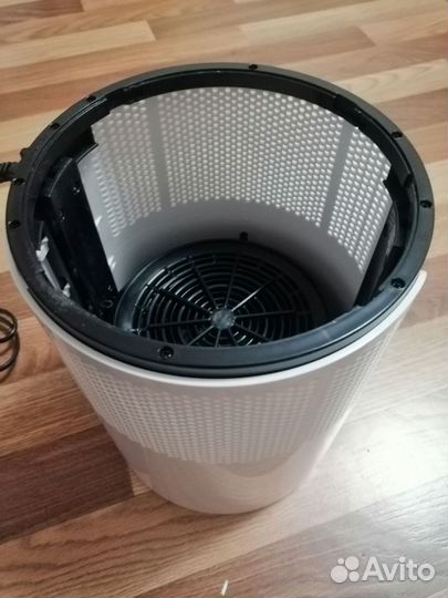 Очиститель воздуха и ионизатор brayer