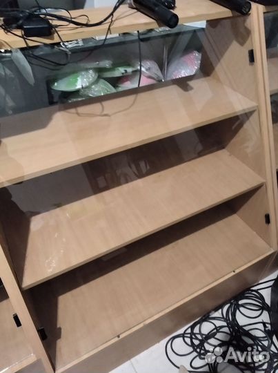 Полки для магазинов