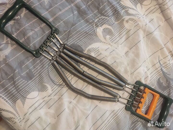 Эспандер пружинный