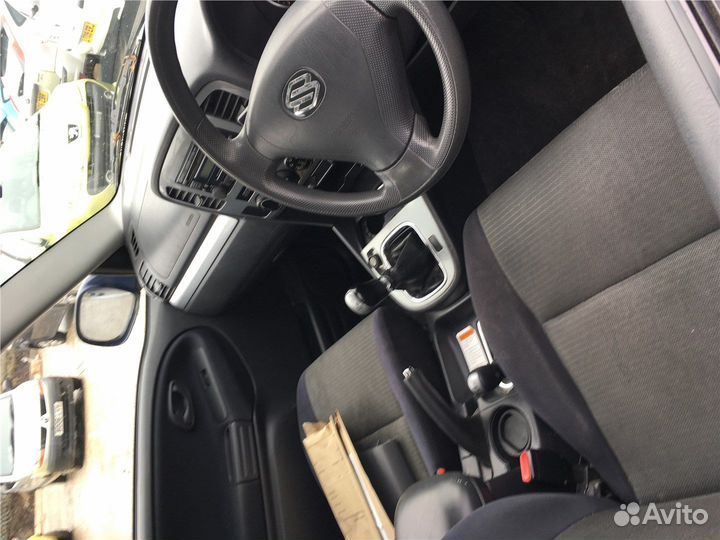 Разбор на запчасти Suzuki Grand Vitara