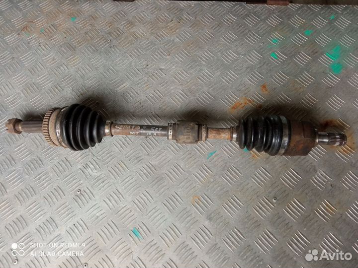 Привод левый Киа Церато 2 1.6 МКПП