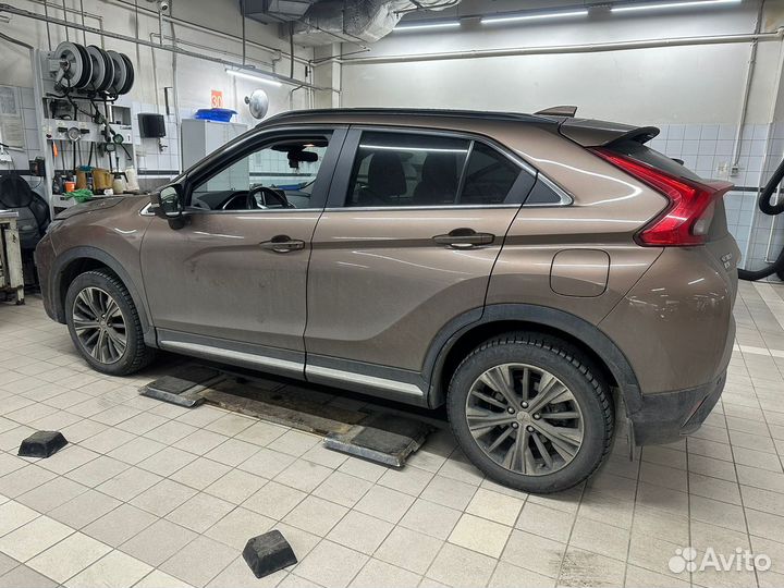 Mitsubishi Eclipse Cross 1.5 CVT, 2018, 53 000 км