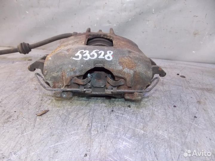 Суппорт передний правый Ford Focus I 1998-2004