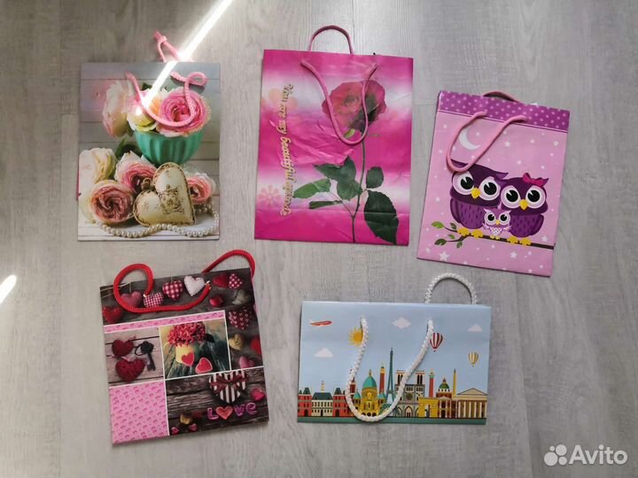Подарочные пакеты