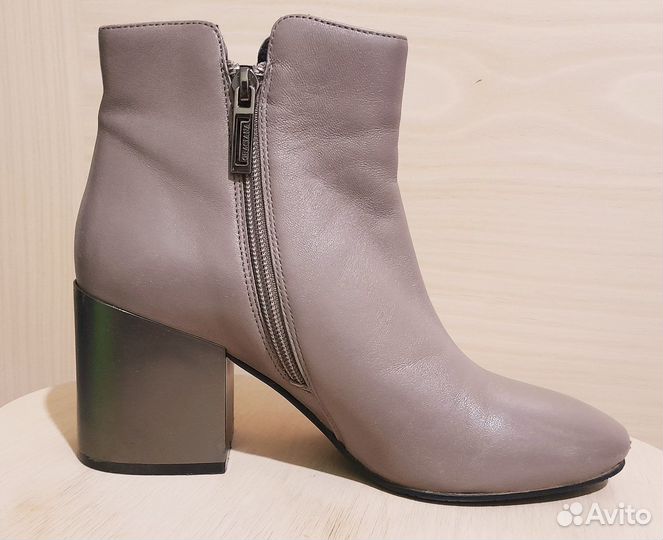 Ботинки демисезонные женские Graciana натур. кожа