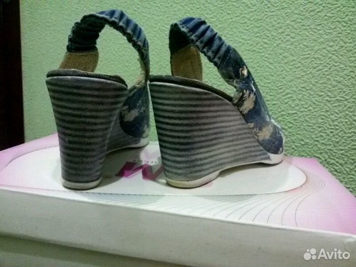 Туфли женские