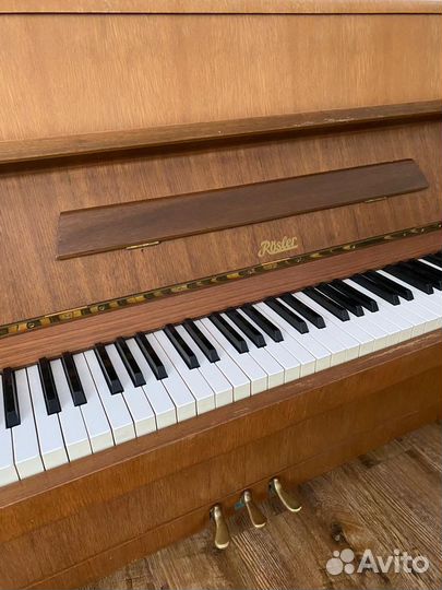Пианино Rosler