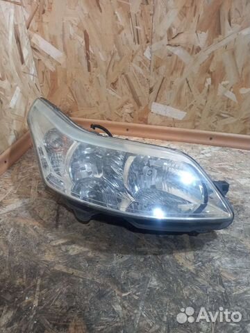 Фара Правая Ситроен С4 2006 год