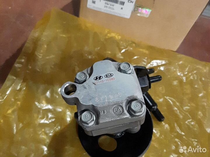 Насос гура на Hyundai Getz