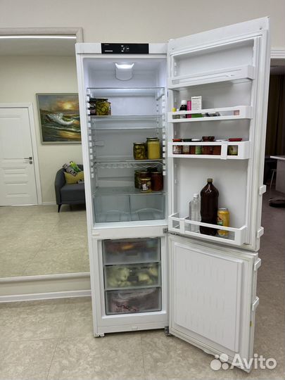 Холодильник liebherr