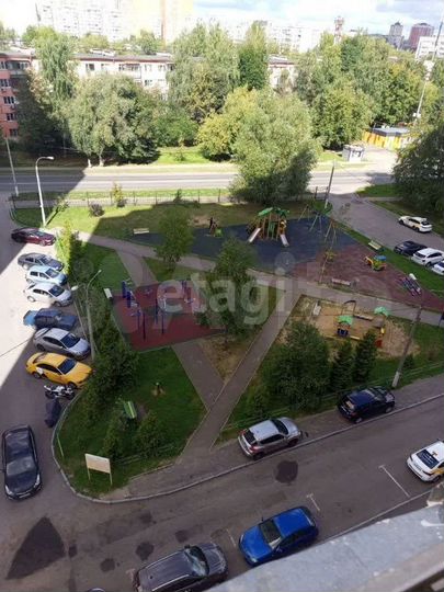 2-к. квартира, 62 м², 8/16 эт.