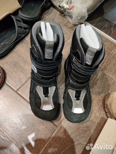 Ботинки ecco 39 размер