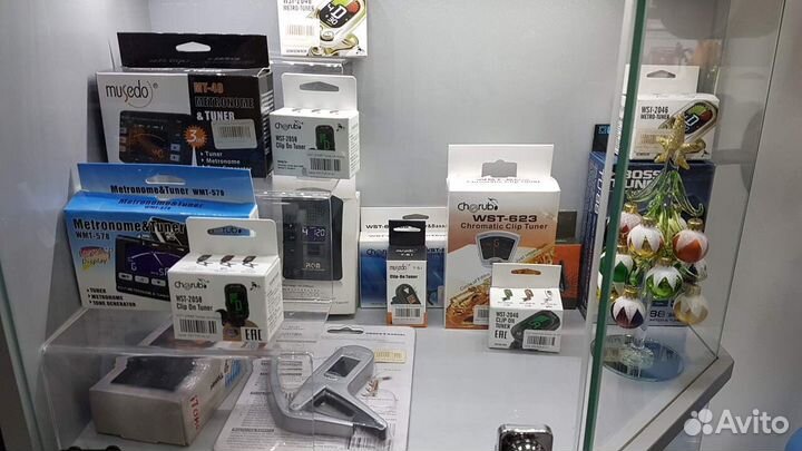 Тюнер для настройки муз.инструментов