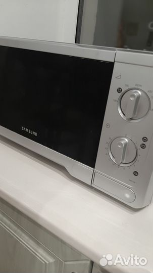 Микроволновая печь Samsung на запчасти
