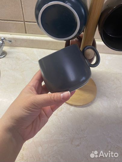 Кружки на подставке