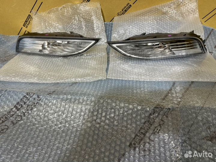 Повторитель поворота в бампер Lexus Gx 2013-2022