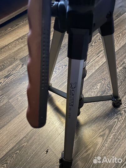 Штатив для фотоаппарата