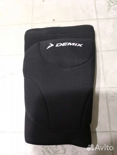 Наколенники demix Knee Pad