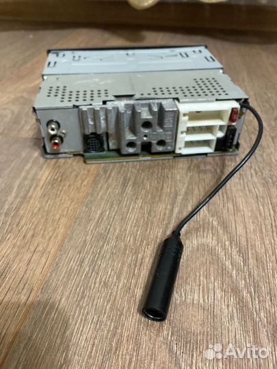 Кассетная автомагнитола Kenwood