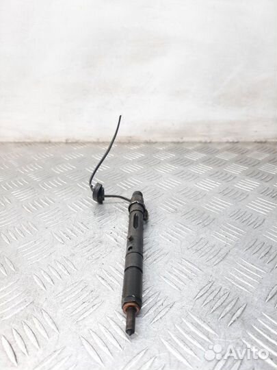 Форсунка Audi A6 универсал 2.5 BDG 2004