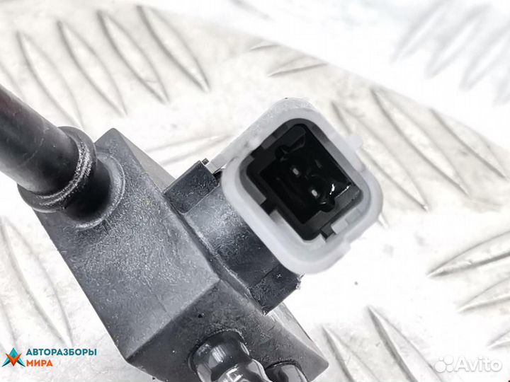 Трубка обратки форсунок Volvo S40 рест. 2002