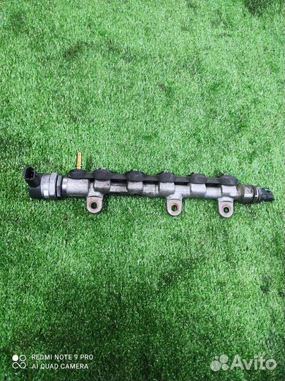 Топливная рампа nissan X-Trail 2.0 m9r