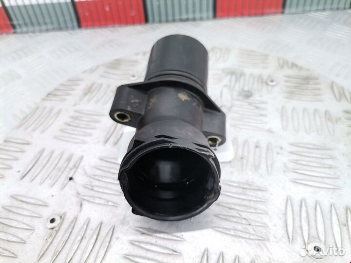 Корпус термостата Mercedes-Benz C-Класс