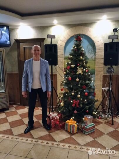 Ведущий, тамада. певец, ди джей Андрей Турушев