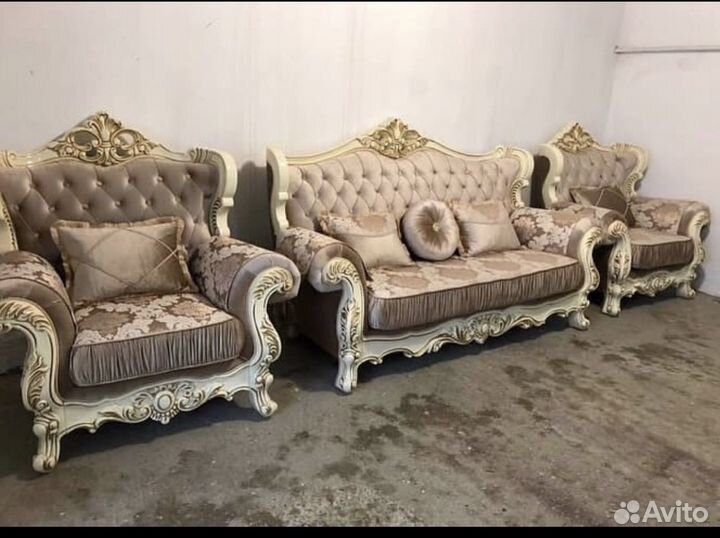 Диван и 2 кресла