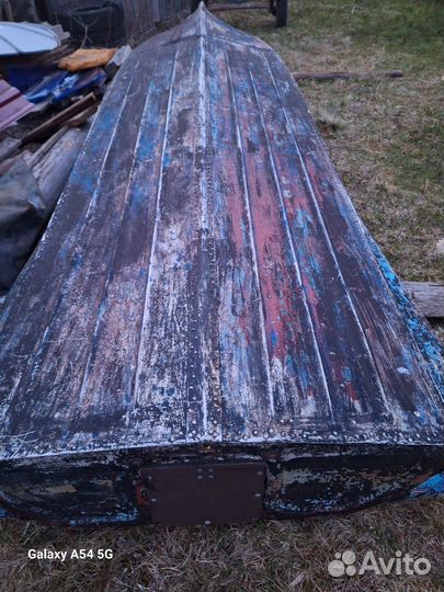 Продам лодку