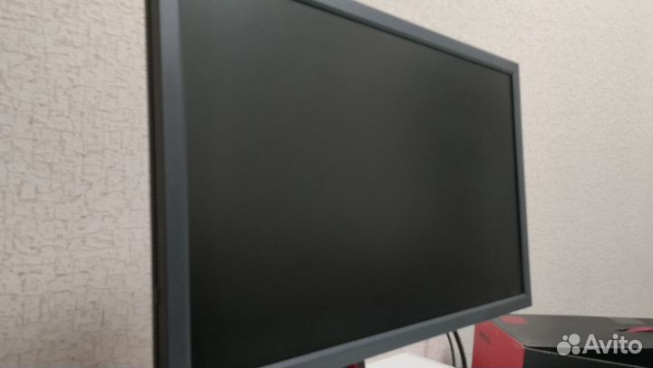 Игровой монитор 24-дюйма