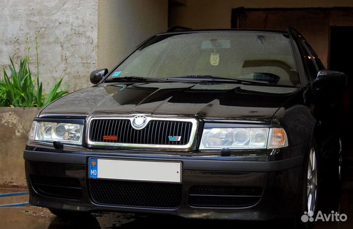 Накладки на фары (реснички) стеклопластик