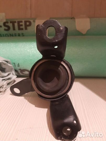 Опора двигателя mazda 6 gh