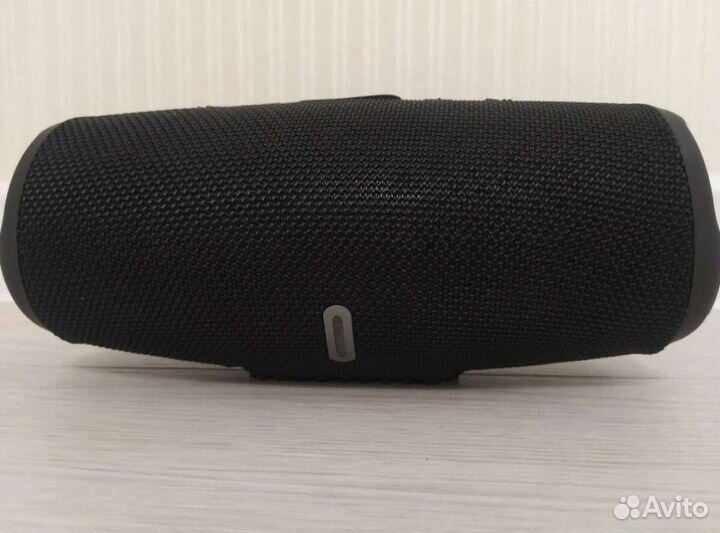 Колонка JBL