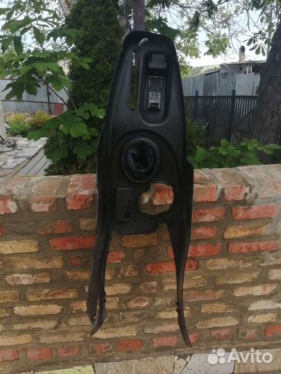 Консоль борода тоннель Chevrolet Niva