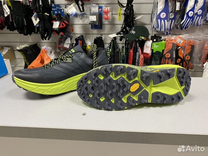 Кроссовки Hoka Speedgoat 3 1099733-eblc