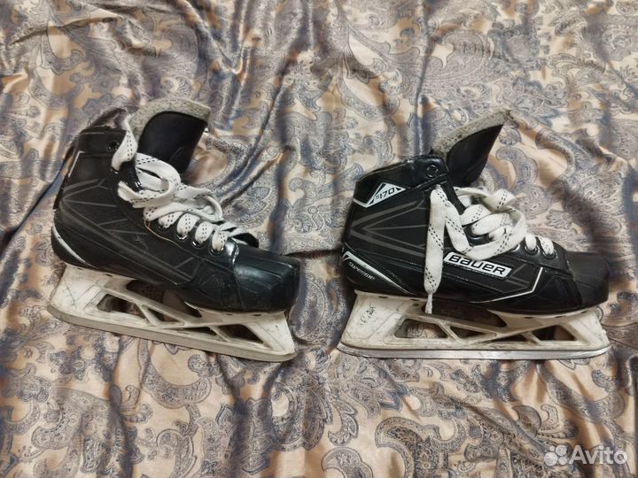 Вратарские коньки bauer