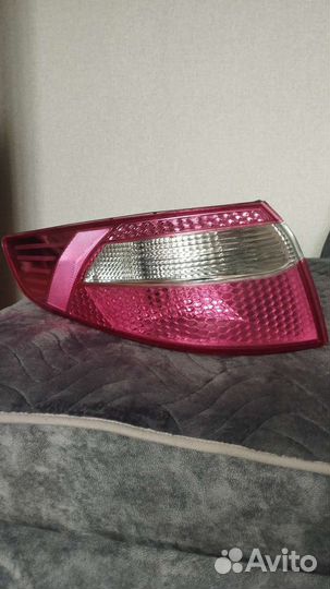Задний левый фонарь Киа Рио 3