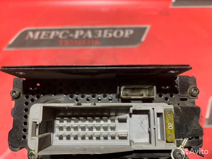 Мерседес 220 усилитель звука акустический bose